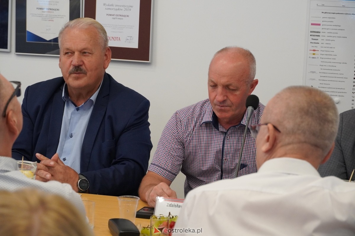 IV sesja Rady Powiatu w Ostrołęce [30.07.2024] - zdjęcie #21 - eOstroleka.pl