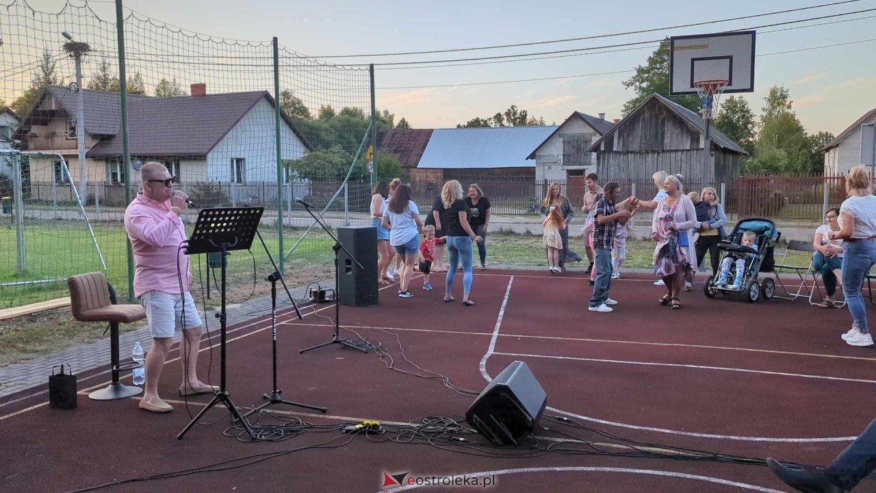 Letnie granie - koncert Rafała Godzieby w Łazach [31.07.2024] - zdjęcie #17 - eOstroleka.pl