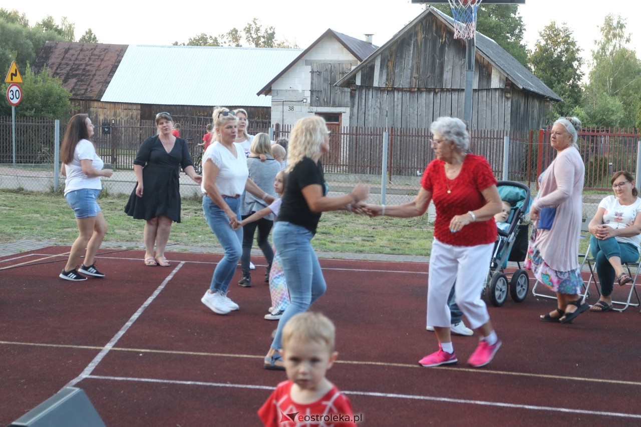 Letnie granie - koncert Rafała Godzieby w Łazach [31.07.2024] - zdjęcie #1 - eOstroleka.pl
