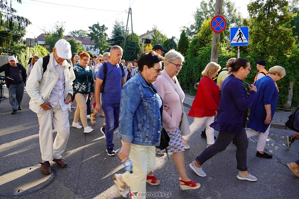 40. piesza pielgrzymka z Ostrołęki na Jasną Górę [01.08.2024] - zdjęcie #95 - eOstroleka.pl