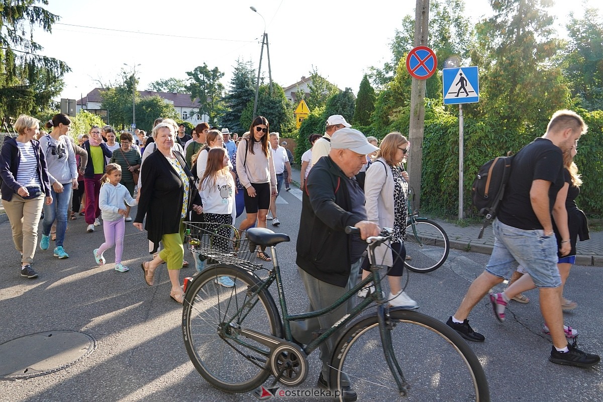 40. piesza pielgrzymka z Ostrołęki na Jasną Górę [01.08.2024] - zdjęcie #90 - eOstroleka.pl