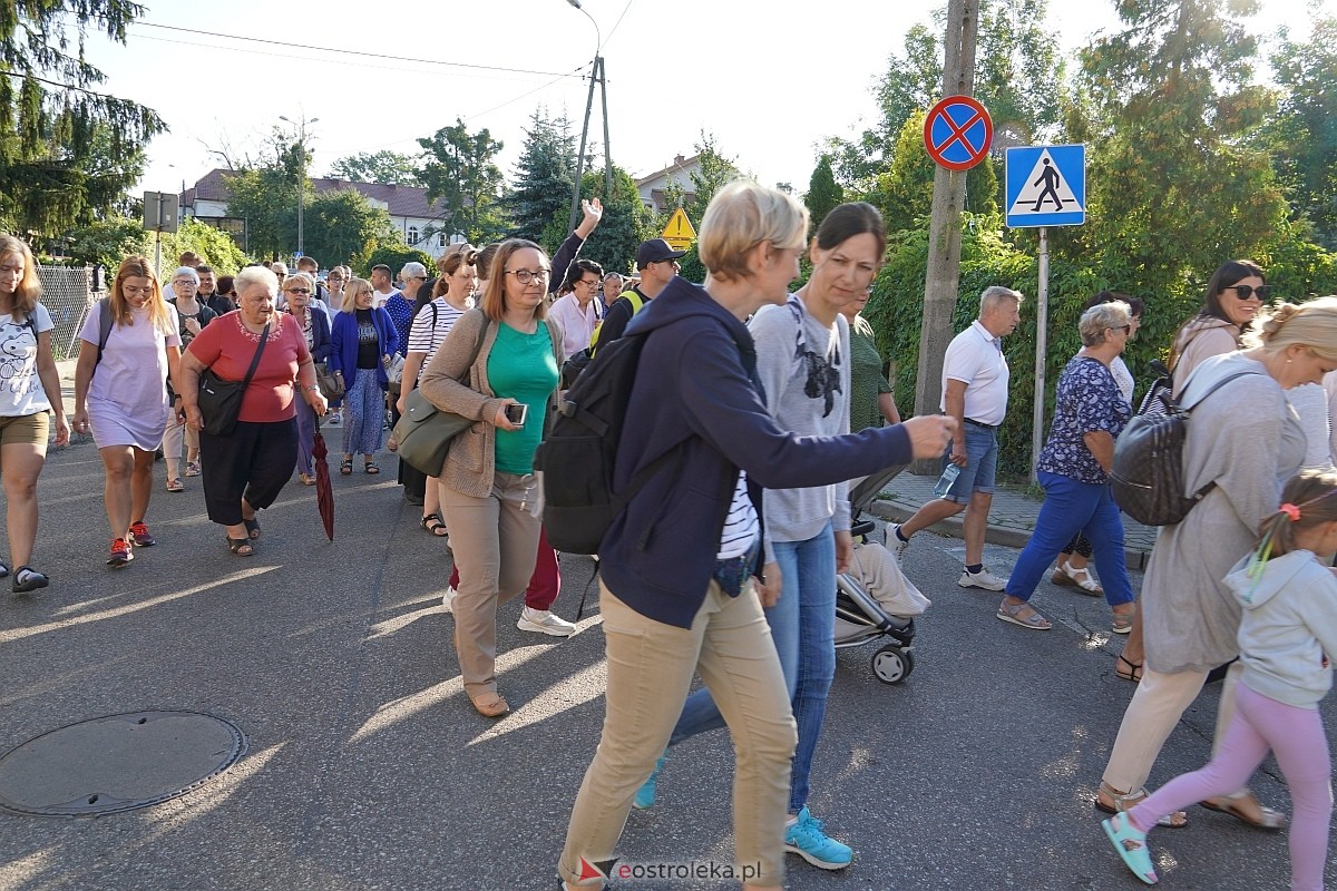 40. piesza pielgrzymka z Ostrołęki na Jasną Górę [01.08.2024] - zdjęcie #87 - eOstroleka.pl