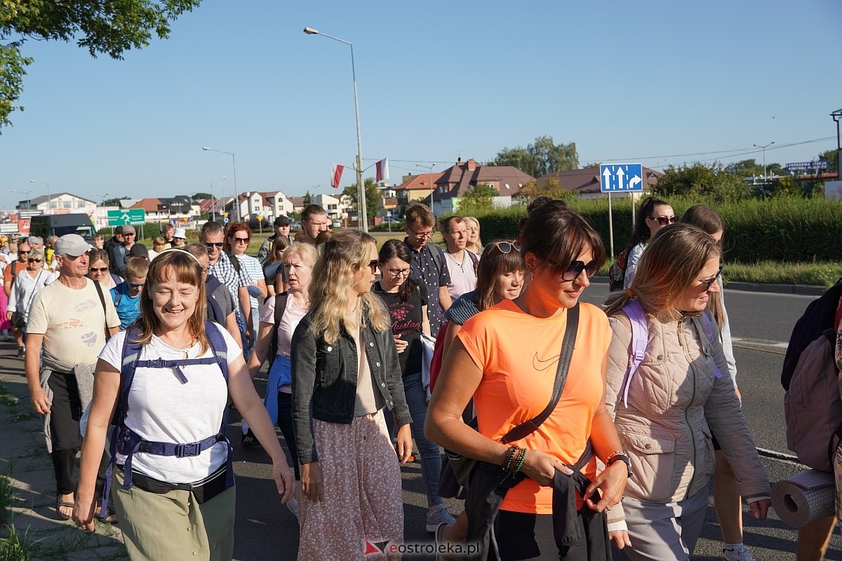 40. piesza pielgrzymka z Ostrołęki na Jasną Górę [01.08.2024] - zdjęcie #30 - eOstroleka.pl