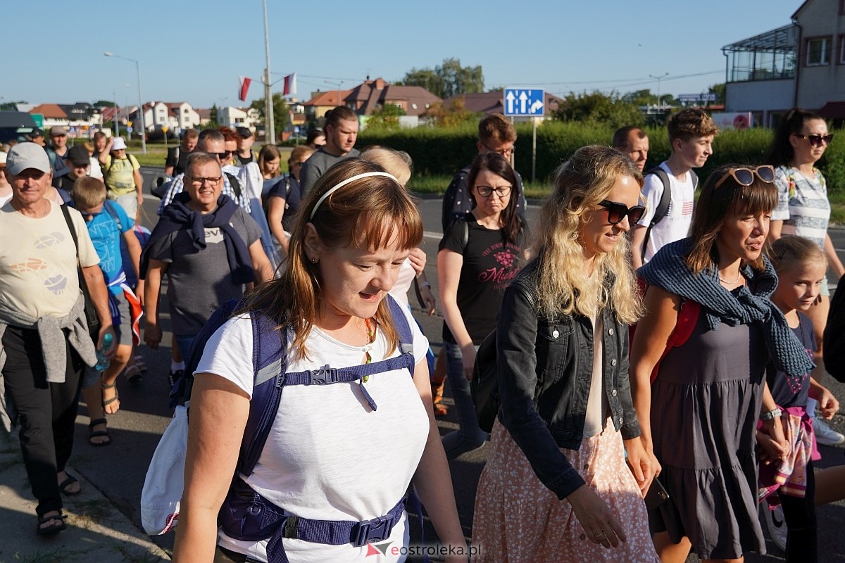 40. piesza pielgrzymka z Ostrołęki na Jasną Górę [01.08.2024] - zdjęcie #28 - eOstroleka.pl