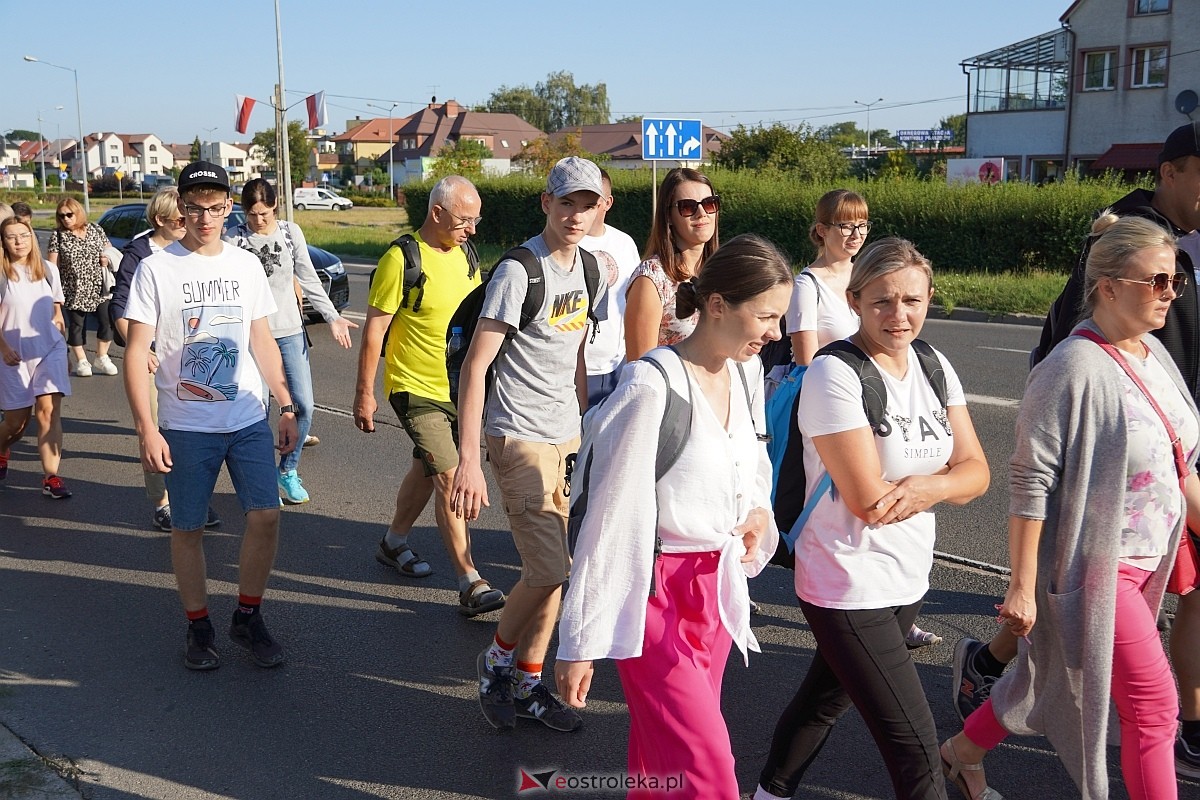40. piesza pielgrzymka z Ostrołęki na Jasną Górę [01.08.2024] - zdjęcie #16 - eOstroleka.pl