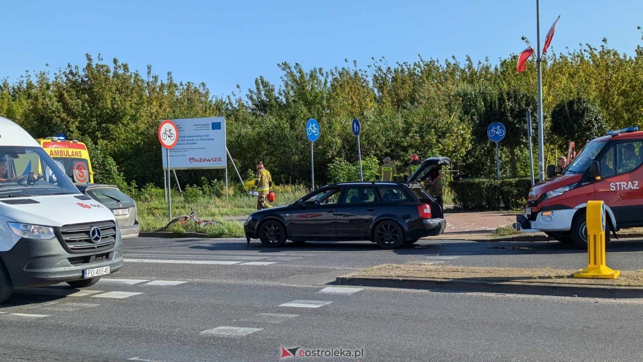 Wypadek na rondzie Kupiszewskiego w Ostrołęce [01.08.2024] - zdjęcie #9 - eOstroleka.pl