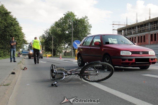 Potrącenie rowerzystyna ul. Goworowskiej (16.07.2011) - zdjęcie #3 - eOstroleka.pl