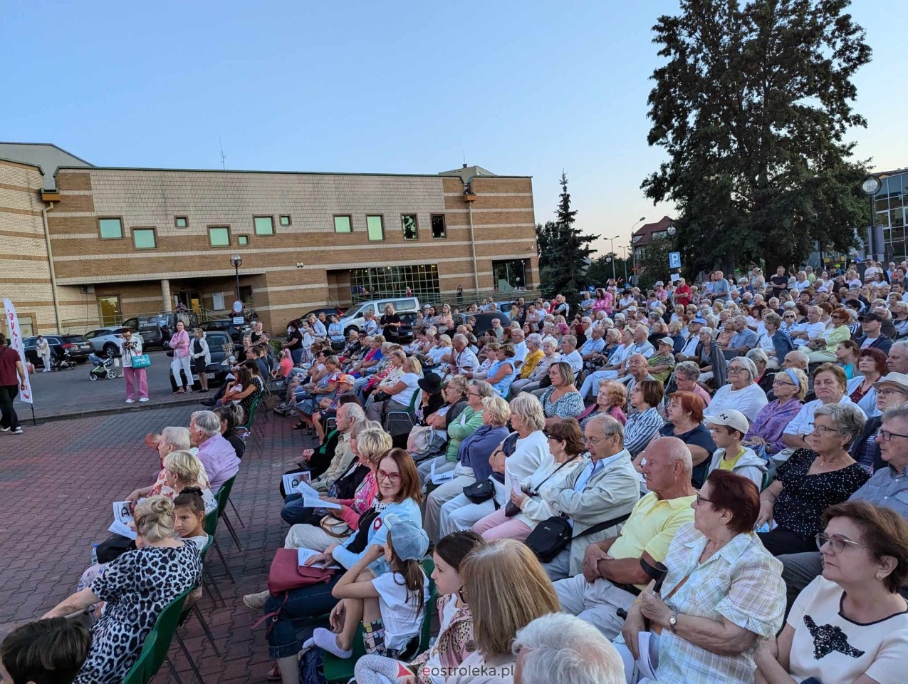 Koncert pieśni powstańczych w Ostrołęce [01.08.2024] - zdjęcie #85 - eOstroleka.pl