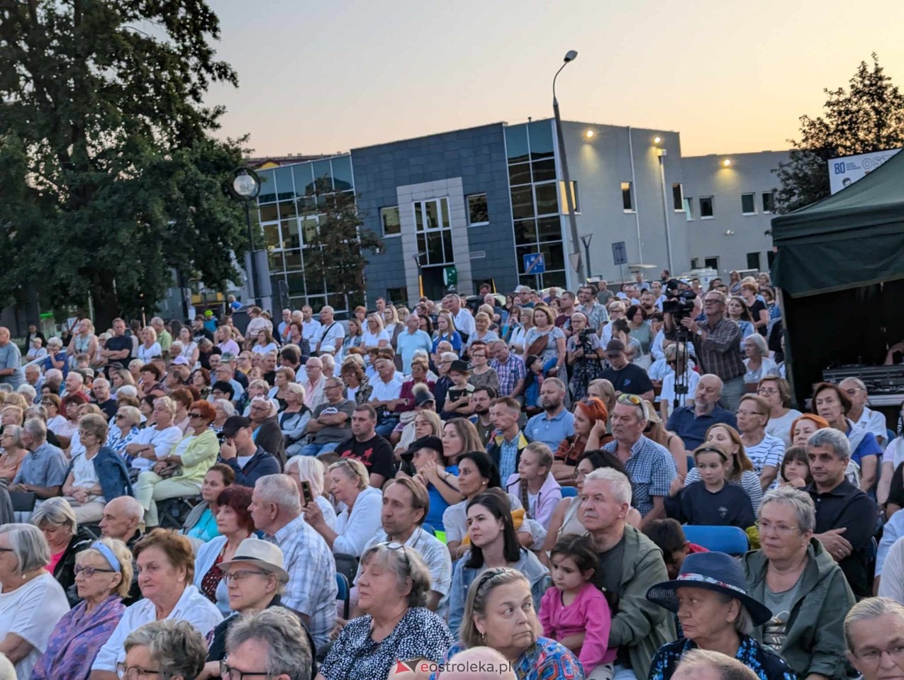 Koncert pieśni powstańczych w Ostrołęce [01.08.2024] - zdjęcie #82 - eOstroleka.pl