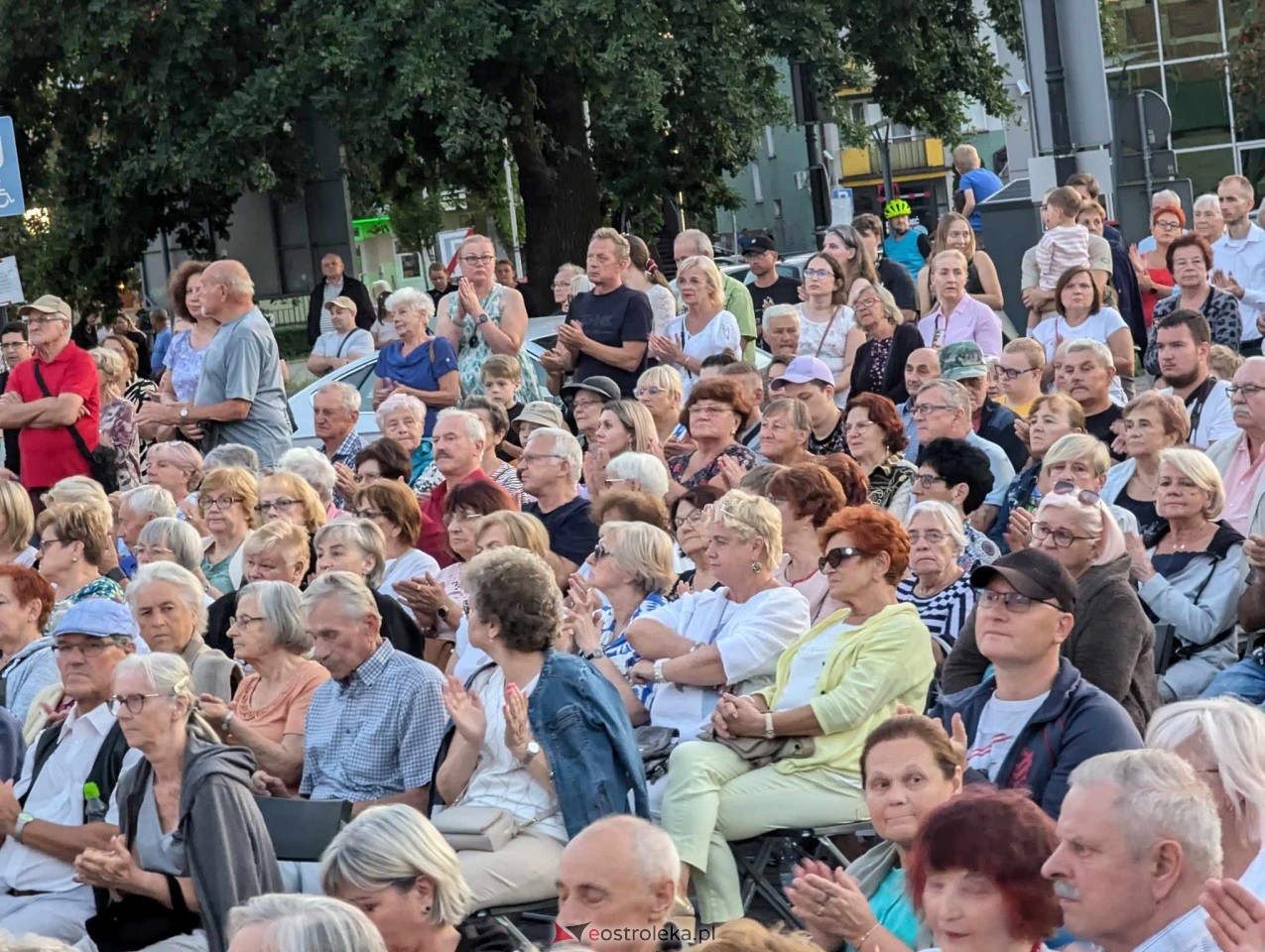 Koncert pieśni powstańczych w Ostrołęce [01.08.2024] - zdjęcie #79 - eOstroleka.pl