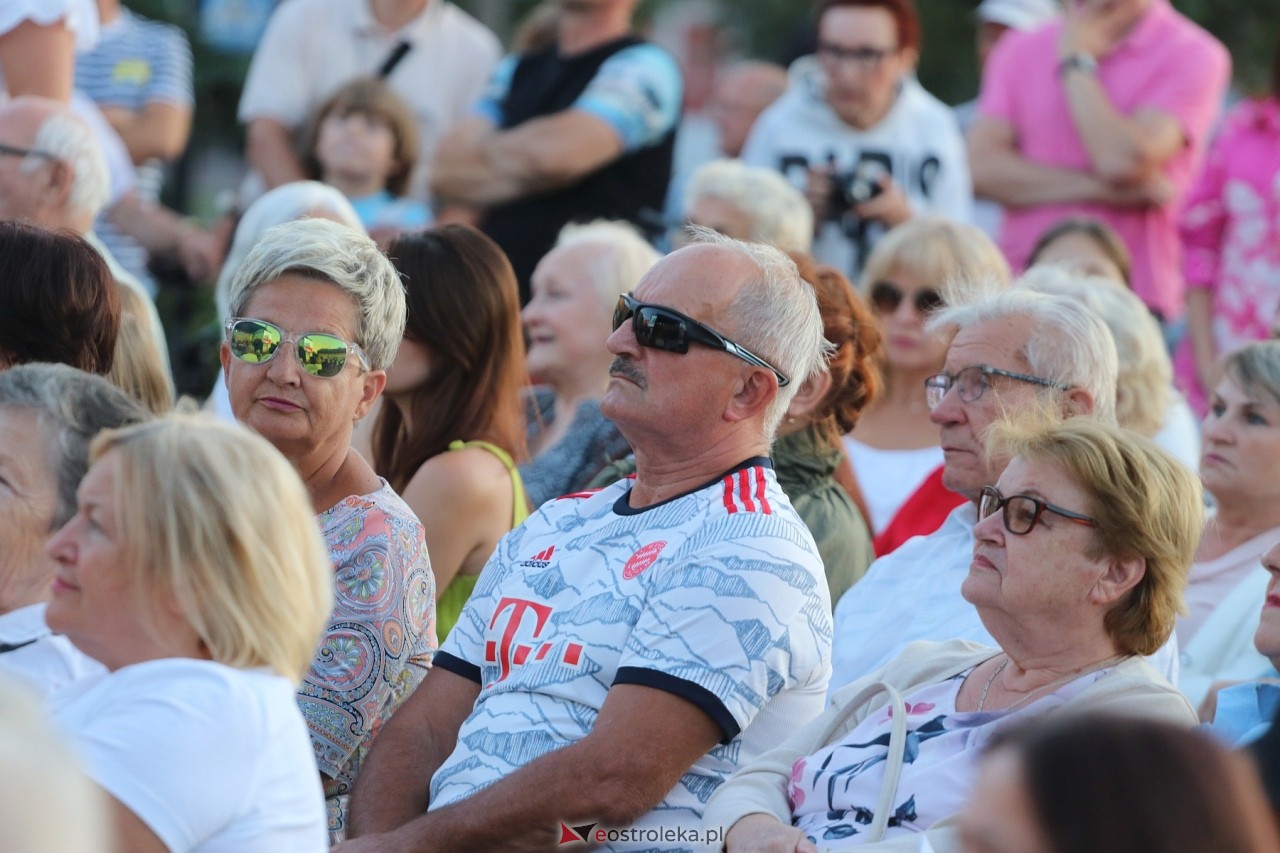 Koncert pieśni powstańczych w Ostrołęce [01.08.2024] - zdjęcie #63 - eOstroleka.pl