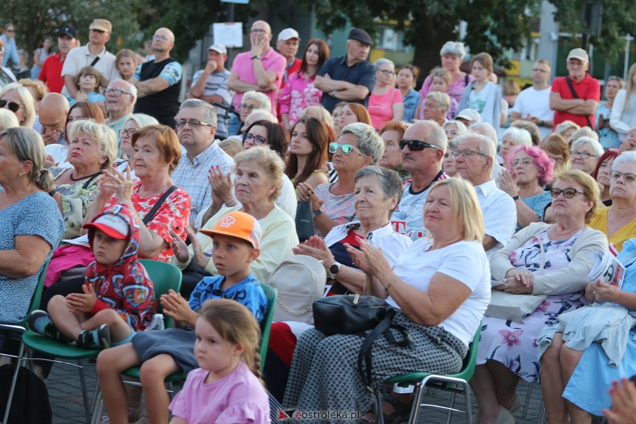 Koncert pieśni powstańczych w Ostrołęce [01.08.2024] - zdjęcie #53 - eOstroleka.pl