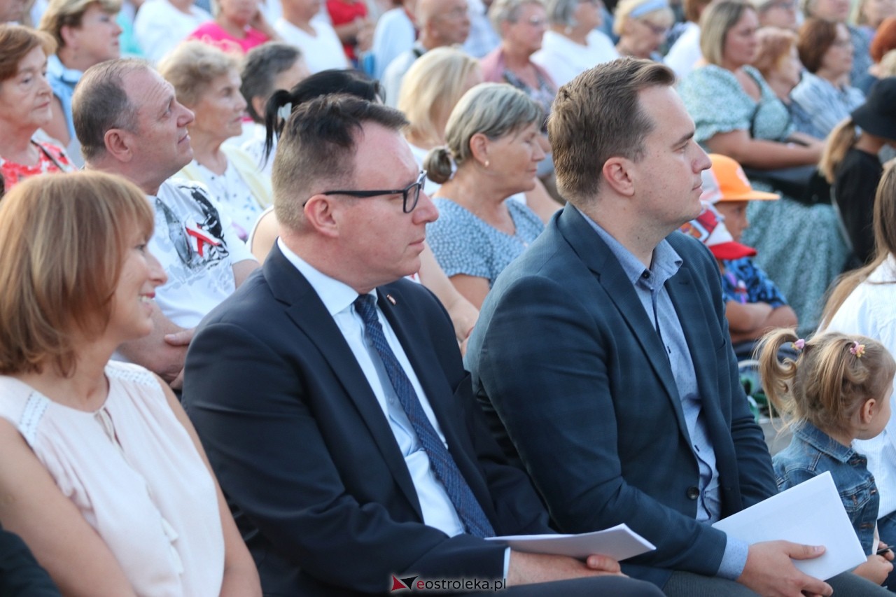 Koncert pieśni powstańczych w Ostrołęce [01.08.2024] - zdjęcie #44 - eOstroleka.pl