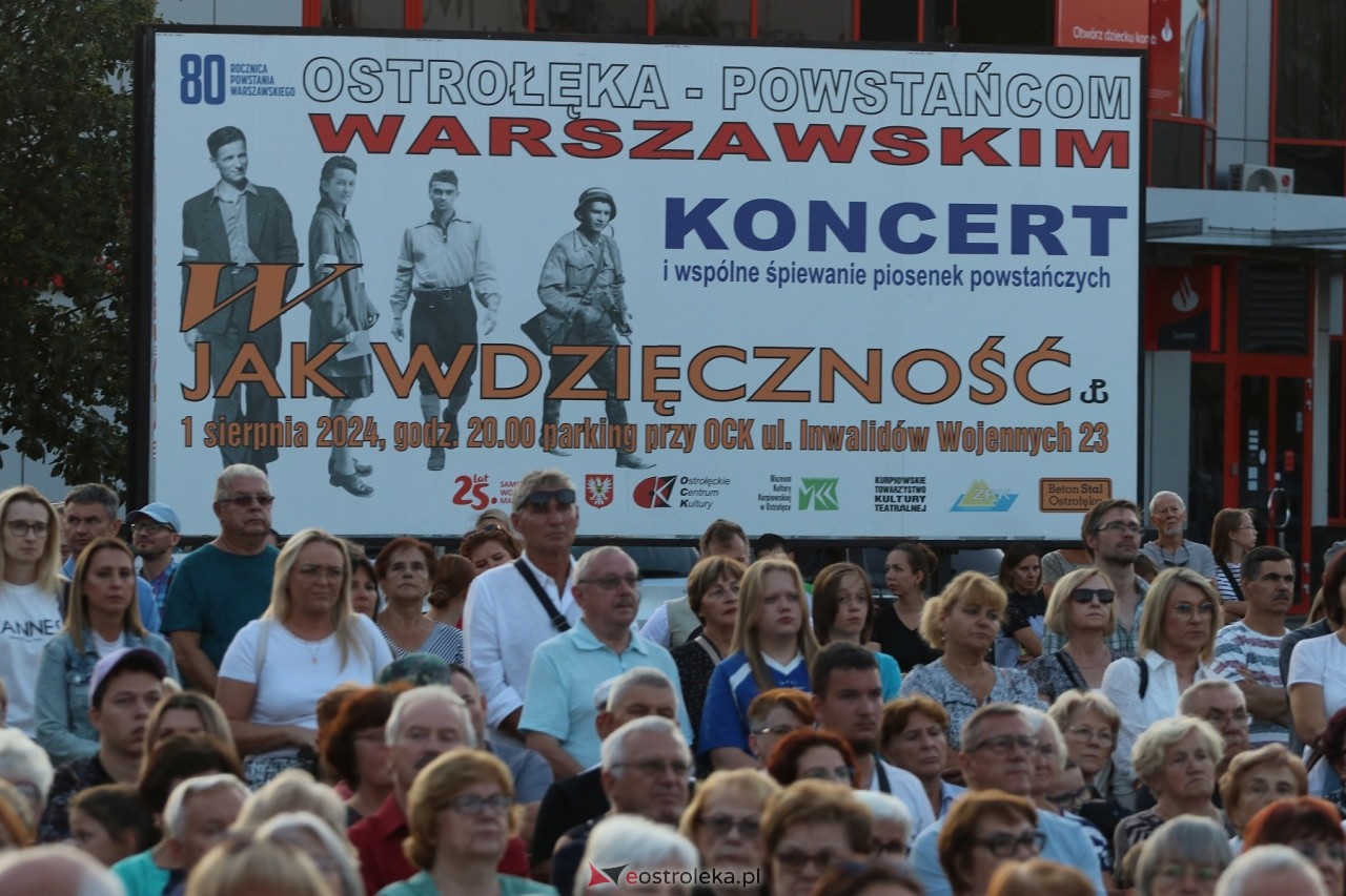 Koncert pieśni powstańczych w Ostrołęce [01.08.2024] - zdjęcie #28 - eOstroleka.pl