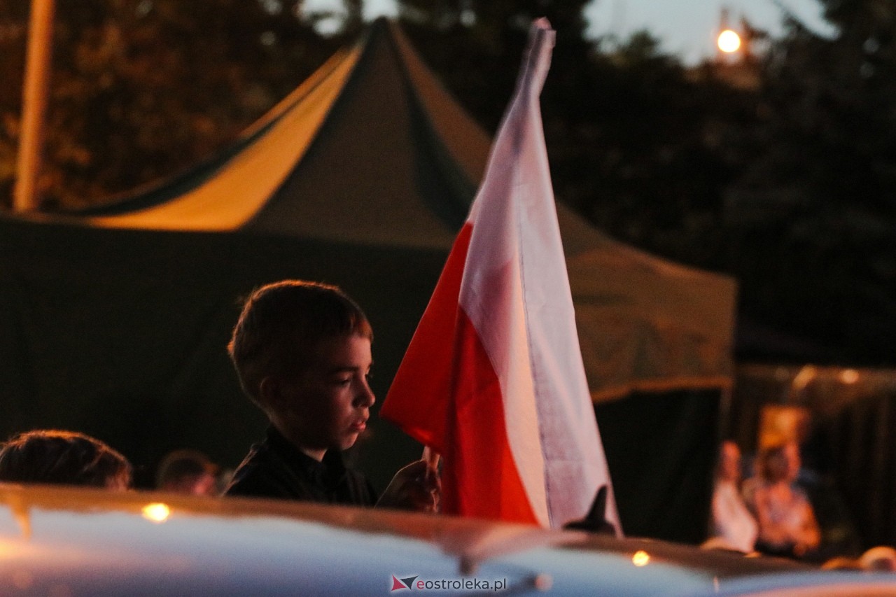 Koncert pieśni powstańczych w Ostrołęce [01.08.2024] - zdjęcie #1 - eOstroleka.pl
