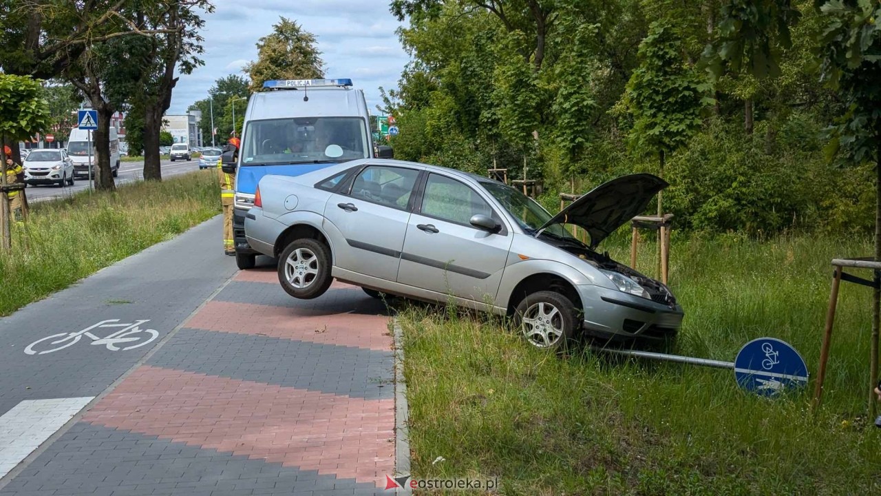 Wypadek na 11 Listopada w Ostrołęce [02.08.2024] - zdjęcie #3 - eOstroleka.pl