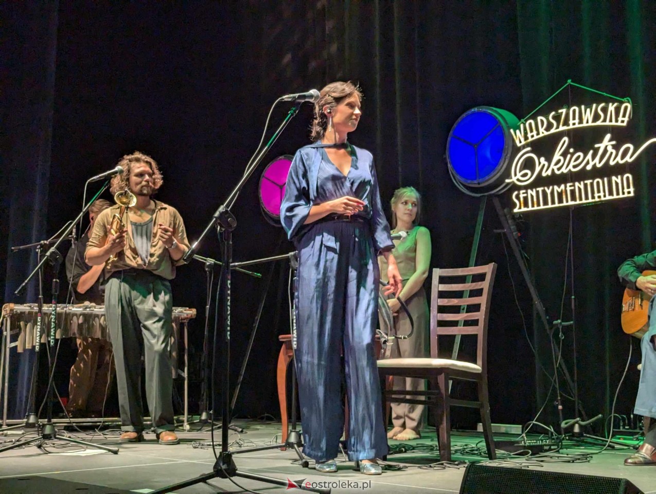 Koncert Warszawskiej Orkiestry Sentymentalnej [02.08.2024] - zdjęcie #26 - eOstroleka.pl