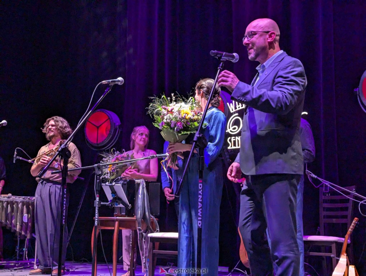 Koncert Warszawskiej Orkiestry Sentymentalnej [02.08.2024] - zdjęcie #18 - eOstroleka.pl