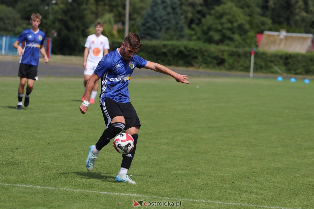 Sparing Narew Ostrołęka - KS CK Troszyn [03.08.2024] - zdjęcie #18 - eOstroleka.pl