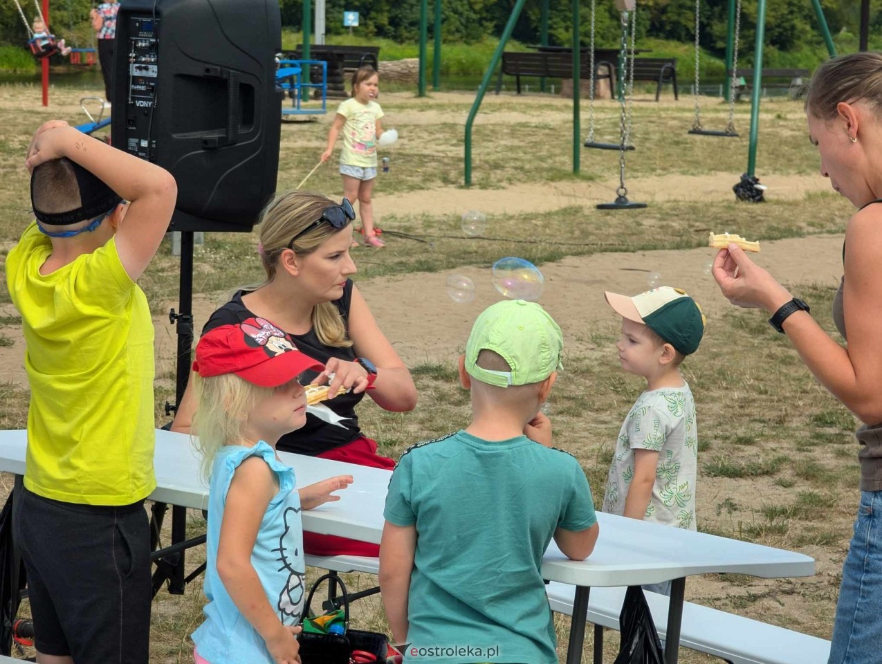 Festyn Radosne Wakacje na plaży miejskiej [03.08.2024] - zdjęcie #40 - eOstroleka.pl