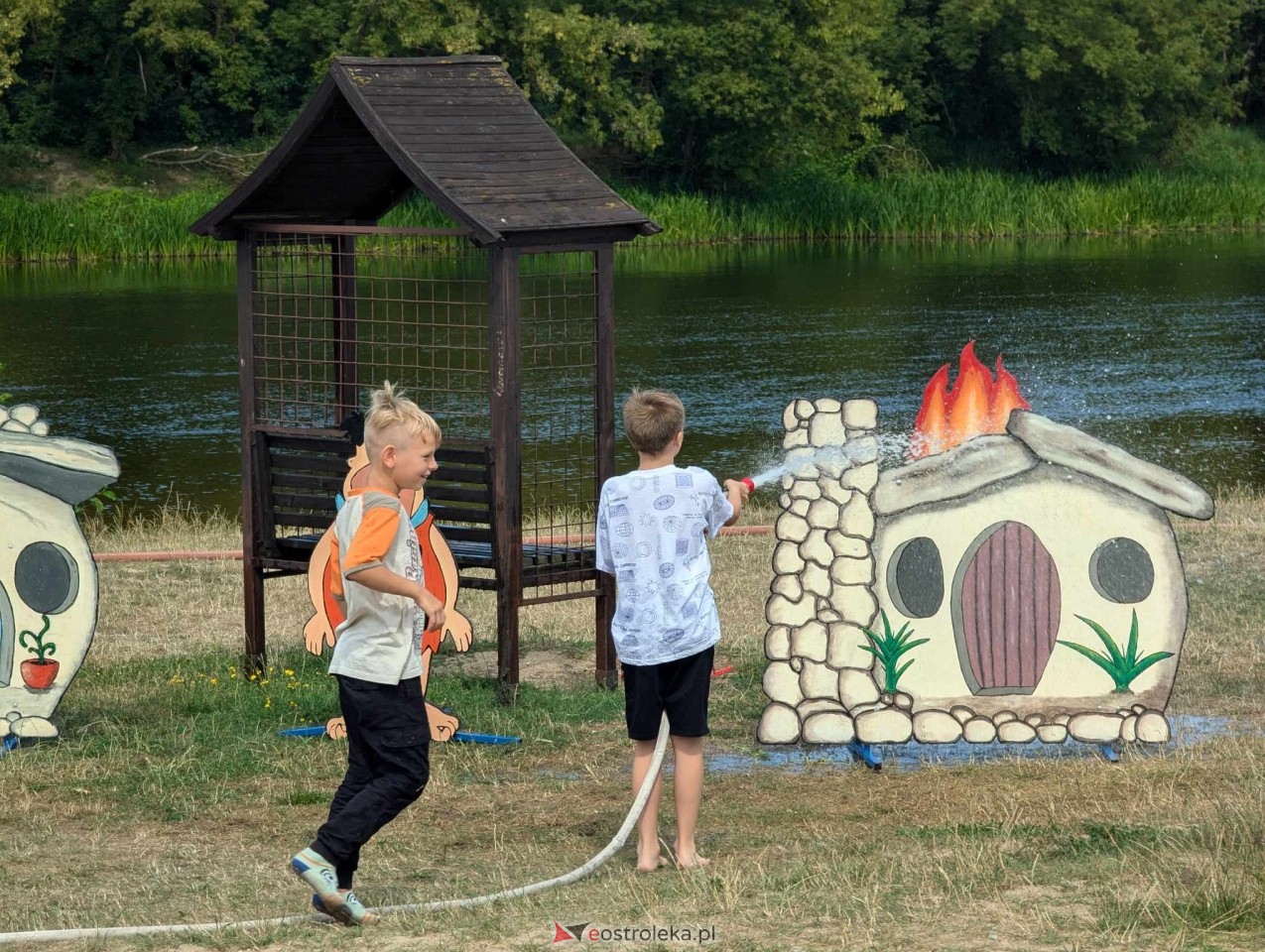 Festyn Radosne Wakacje na plaży miejskiej [03.08.2024] - zdjęcie #18 - eOstroleka.pl