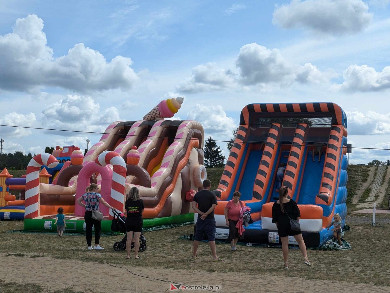 Festyn Radosne Wakacje na plaży miejskiej [03.08.2024] - zdjęcie #13 - eOstroleka.pl