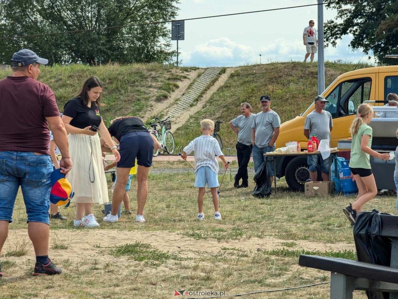 Festyn Radosne Wakacje na plaży miejskiej [03.08.2024] - zdjęcie #11 - eOstroleka.pl