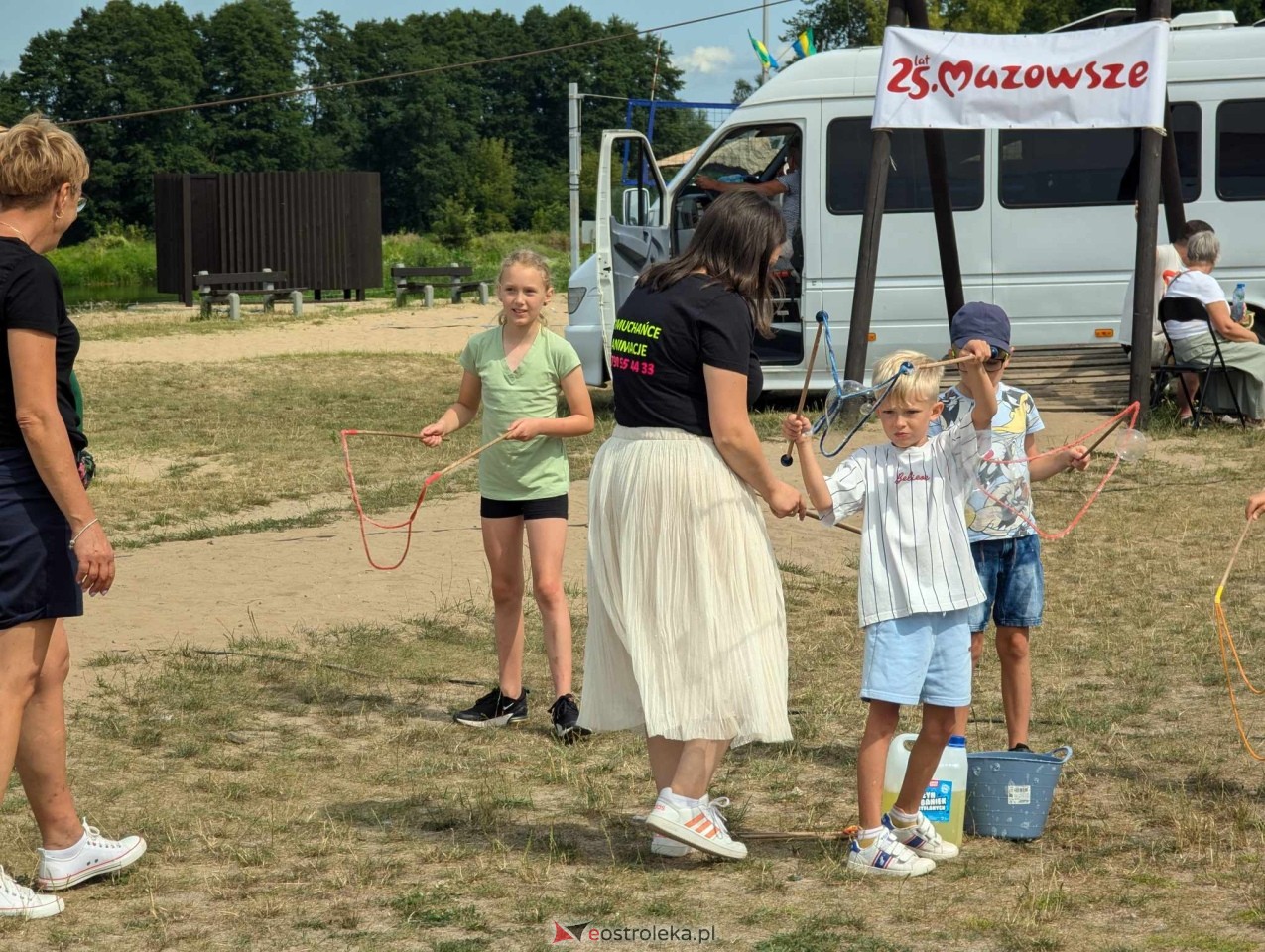 Festyn Radosne Wakacje na plaży miejskiej [03.08.2024] - zdjęcie #5 - eOstroleka.pl