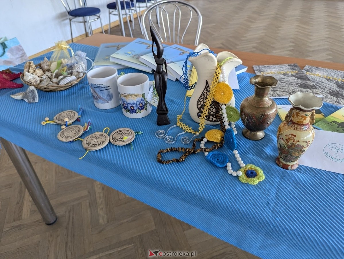 Giełda kolekcjonerska w Klubie Lokator [04.08.2024] - zdjęcie #40 - eOstroleka.pl