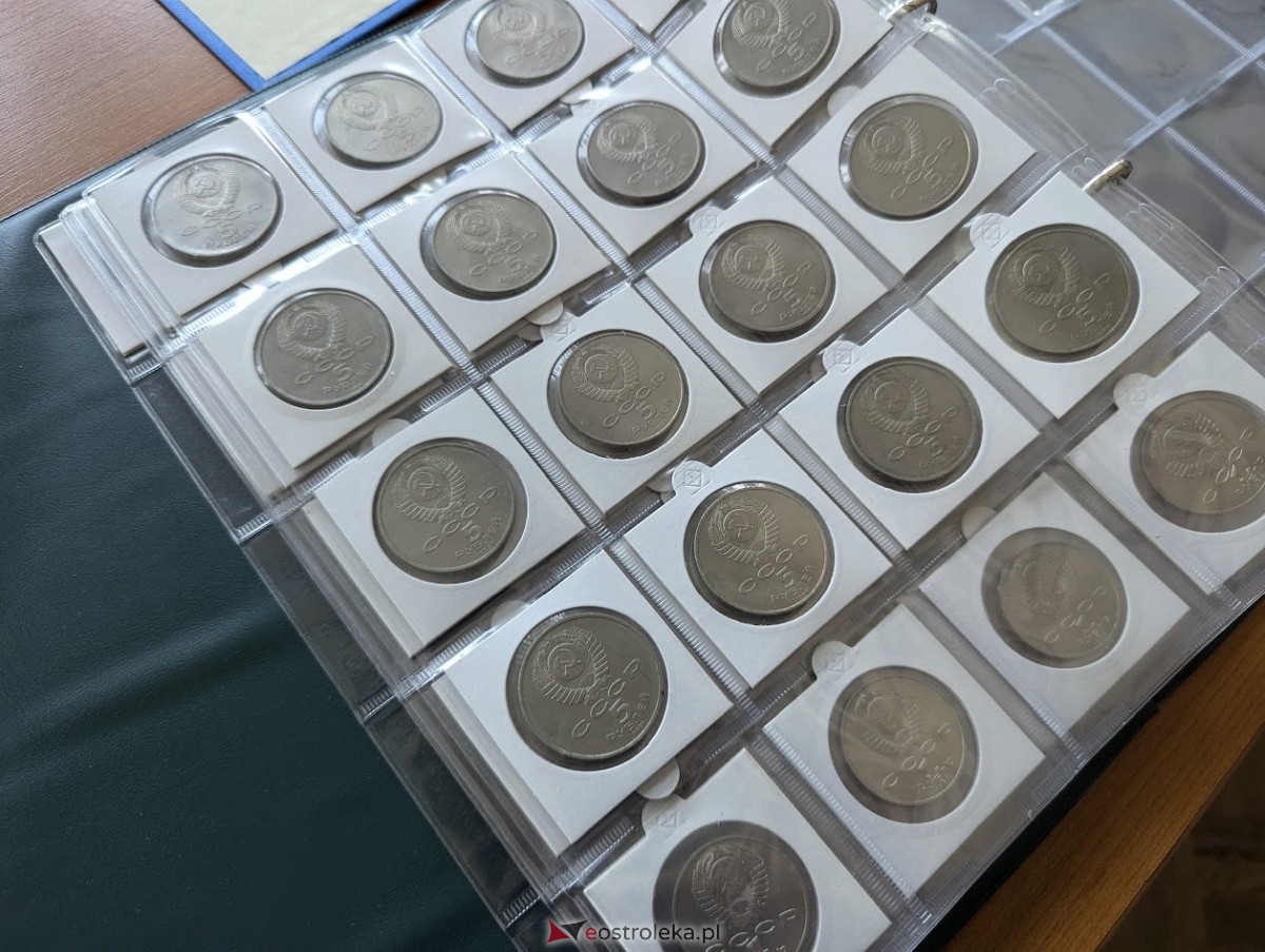 Giełda kolekcjonerska w Klubie Lokator [04.08.2024] - zdjęcie #26 - eOstroleka.pl
