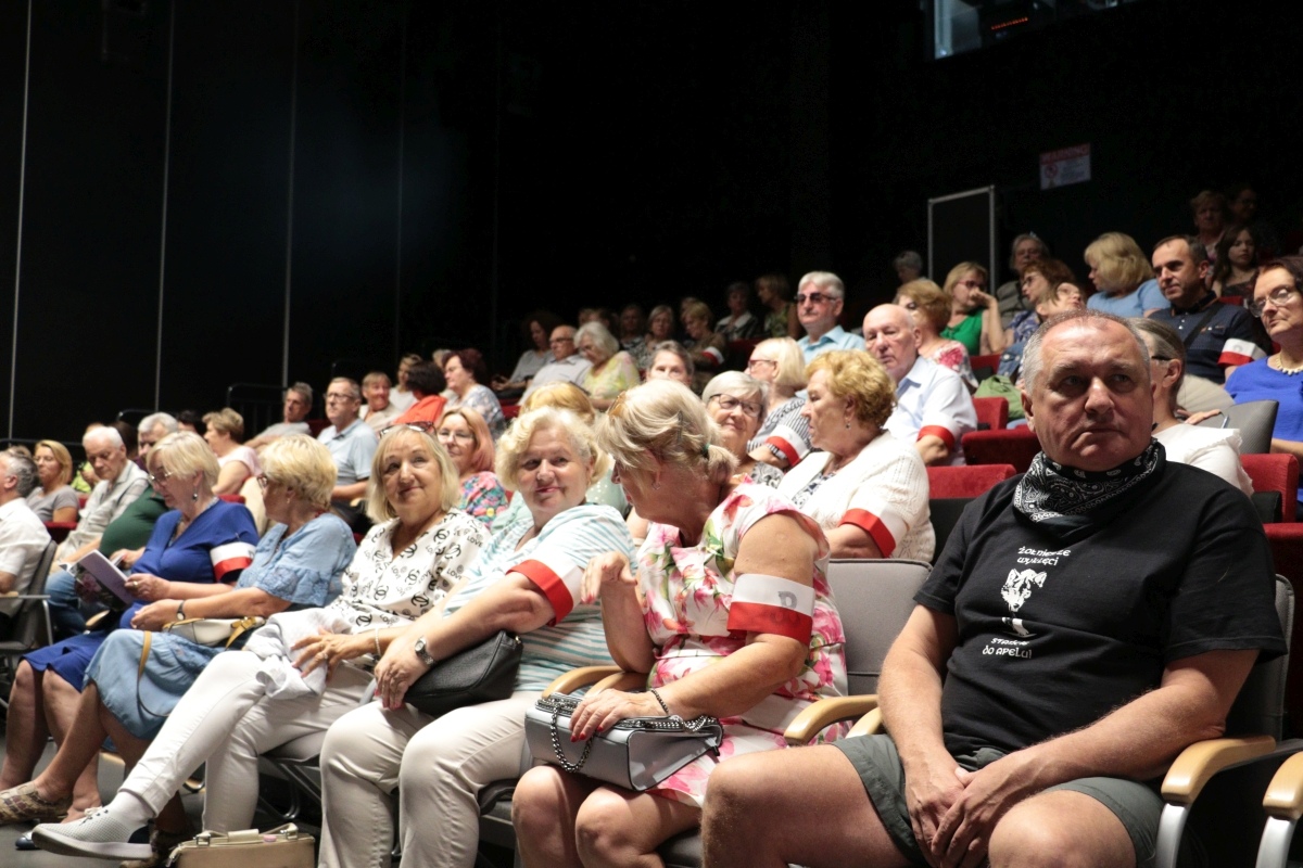 Koncert „Powstać, by żyć” - zdjęcie #35 - eOstroleka.pl