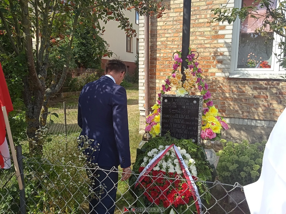 Uroczystości patriotyczne w Stepnie Starej [04.08.2024] - zdjęcie #31 - eOstroleka.pl