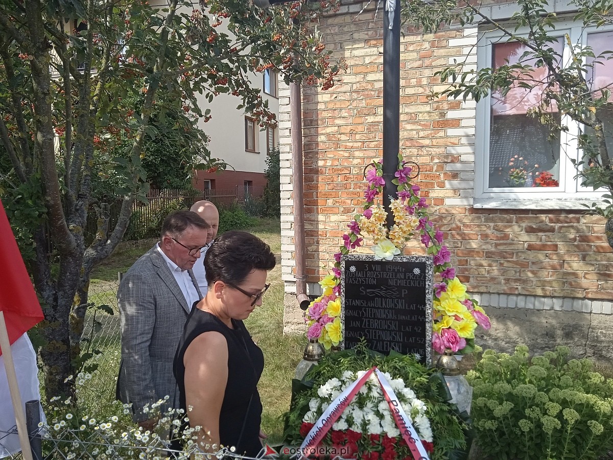 Uroczystości patriotyczne w Stepnie Starej [04.08.2024] - zdjęcie #26 - eOstroleka.pl