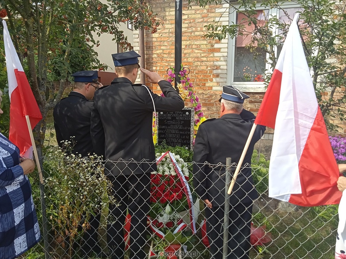 Uroczystości patriotyczne w Stepnie Starej [04.08.2024] - zdjęcie #25 - eOstroleka.pl