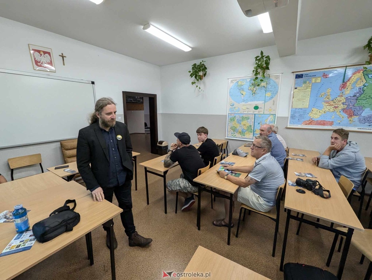 Spotkanie z Dobromirem Sośnierzem w Ostrołęce [06.08.2024] - zdjęcie #10 - eOstroleka.pl