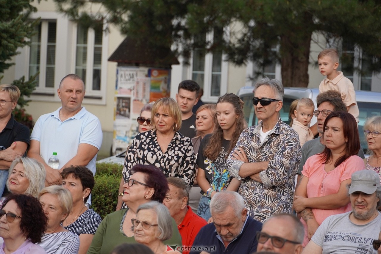 Art-czwARTek -Piotr Grzyb i Zupa Grzybowa [8.08.2024] - zdjęcie #63 - eOstroleka.pl