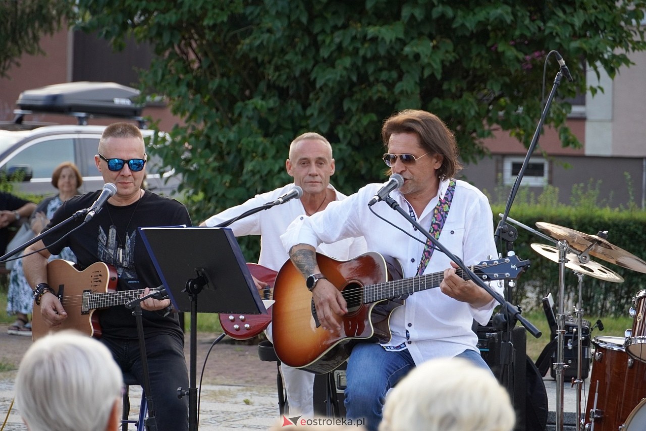 Art-czwARTek -Piotr Grzyb i Zupa Grzybowa [8.08.2024] - zdjęcie #41 - eOstroleka.pl