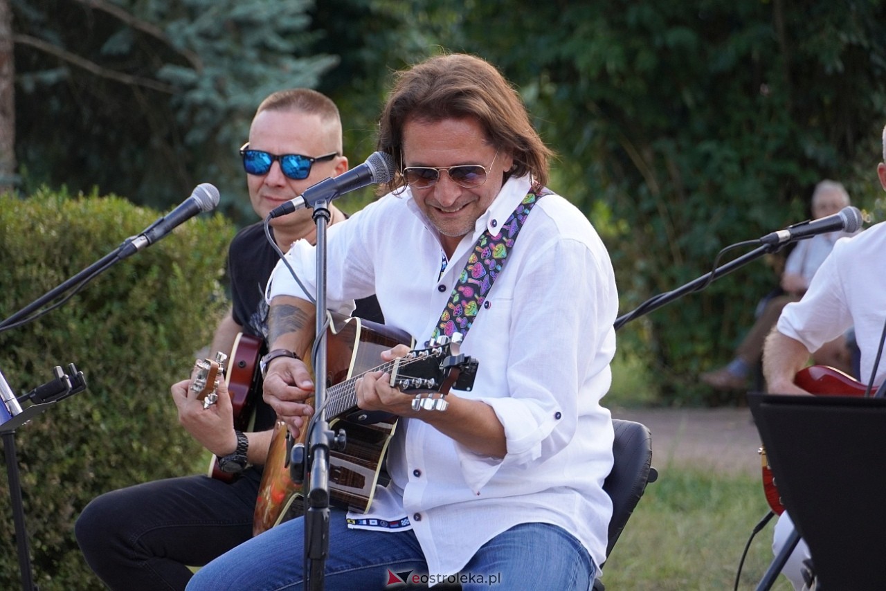Art-czwARTek -Piotr Grzyb i Zupa Grzybowa [8.08.2024] - zdjęcie #22 - eOstroleka.pl