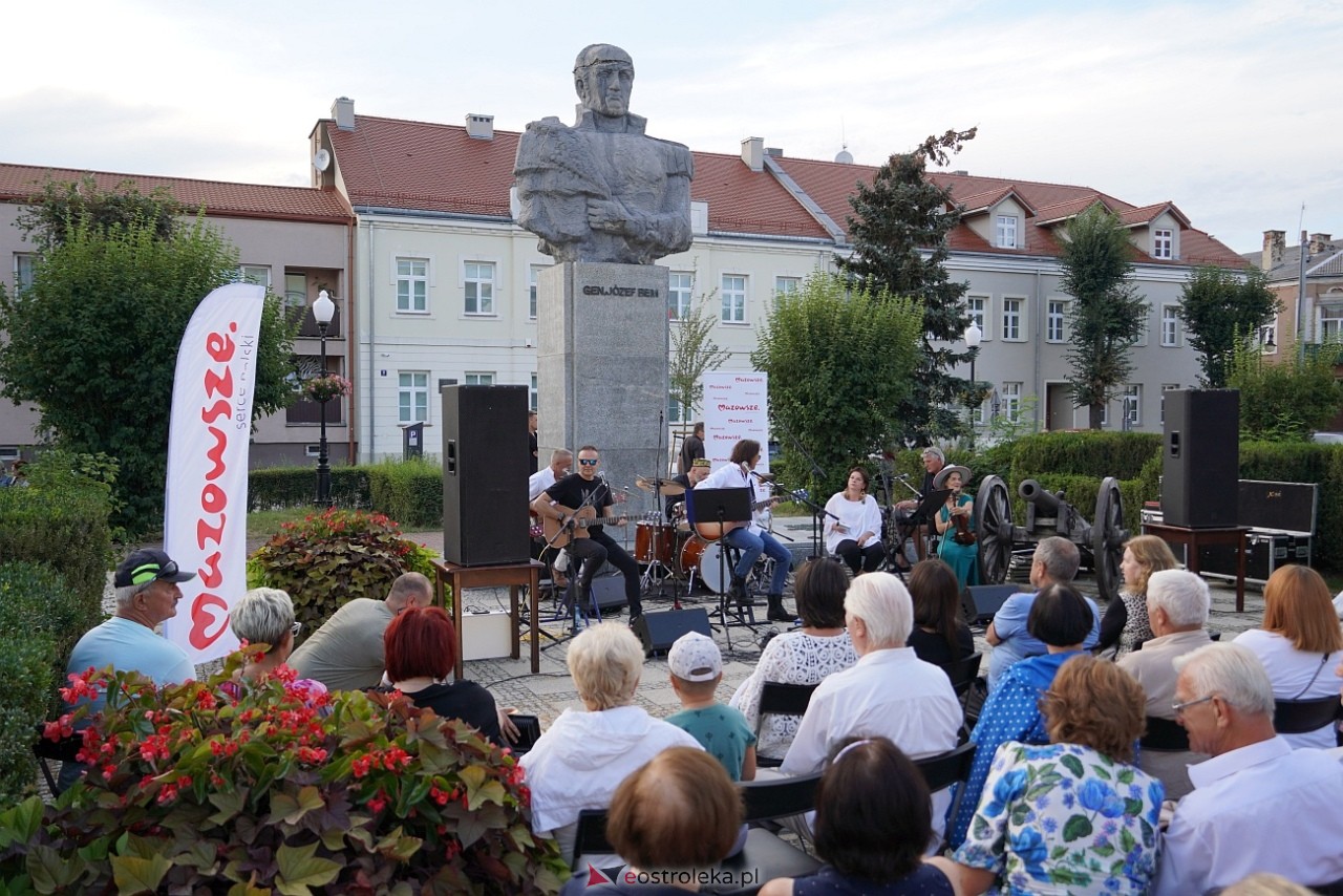 Art-czwARTek -Piotr Grzyb i Zupa Grzybowa [8.08.2024] - zdjęcie #11 - eOstroleka.pl