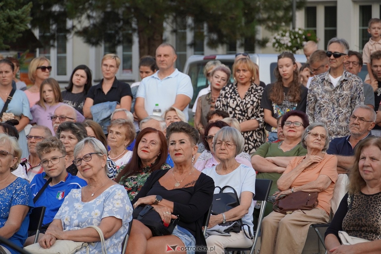 Art-czwARTek -Piotr Grzyb i Zupa Grzybowa [8.08.2024] - zdjęcie #2 - eOstroleka.pl
