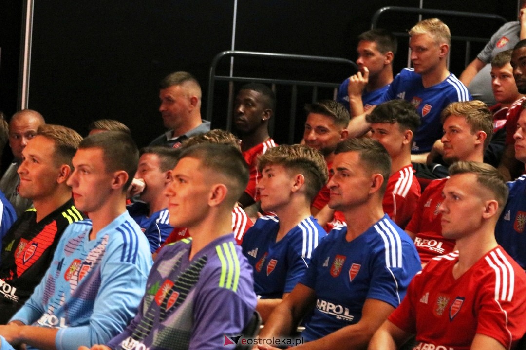 Narew Ostrołęka - prezentacja zespołu [08.08.2024] - zdjęcie #22 - eOstroleka.pl