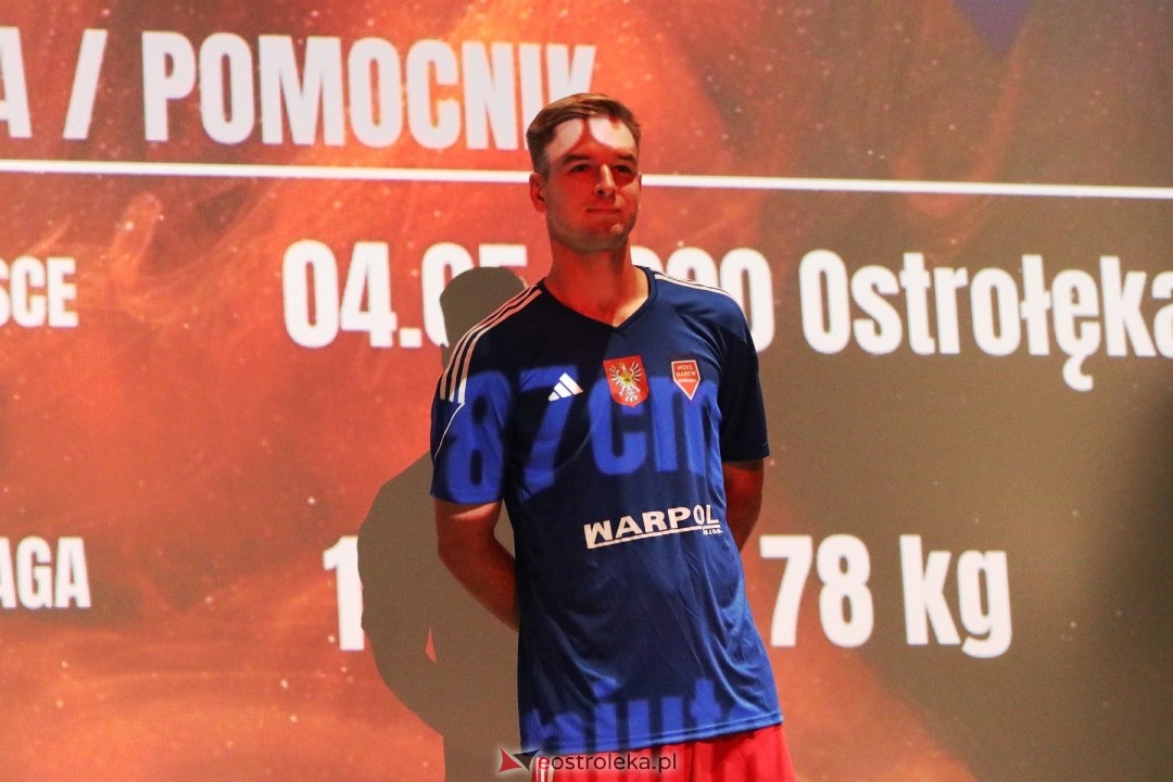 Narew Ostrołęka - prezentacja zespołu [08.08.2024] - zdjęcie #10 - eOstroleka.pl