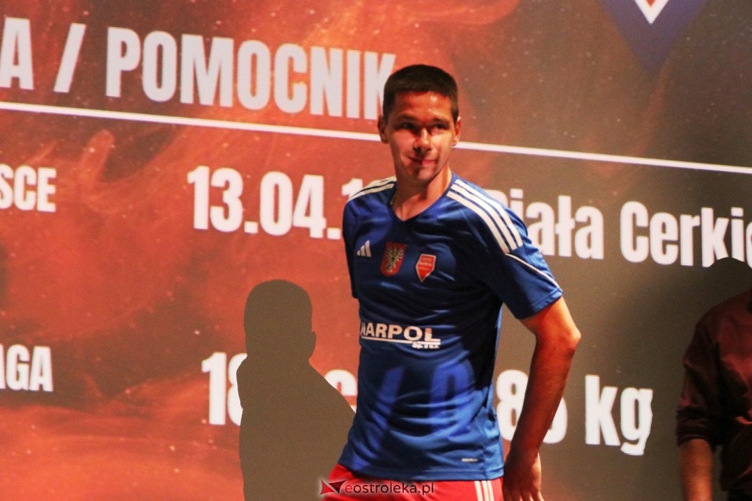 Narew Ostrołęka - prezentacja zespołu [08.08.2024] - zdjęcie #8 - eOstroleka.pl