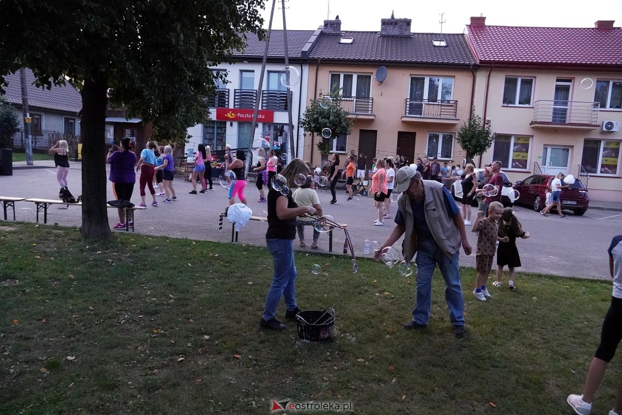 Maraton zumby w Goworowie [9.08.2024] - zdjęcie #51 - eOstroleka.pl