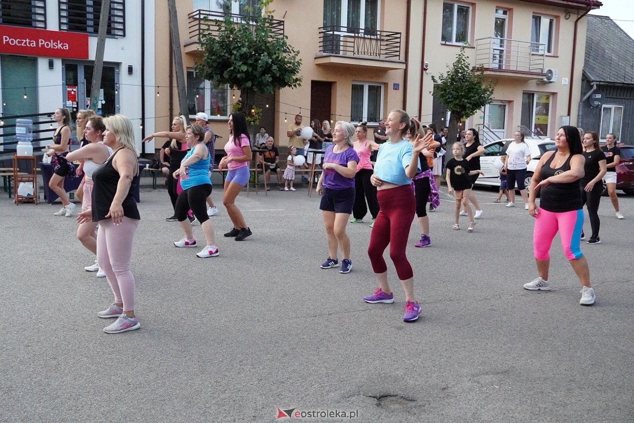 Maraton zumby w Goworowie [9.08.2024] - zdjęcie #43 - eOstroleka.pl