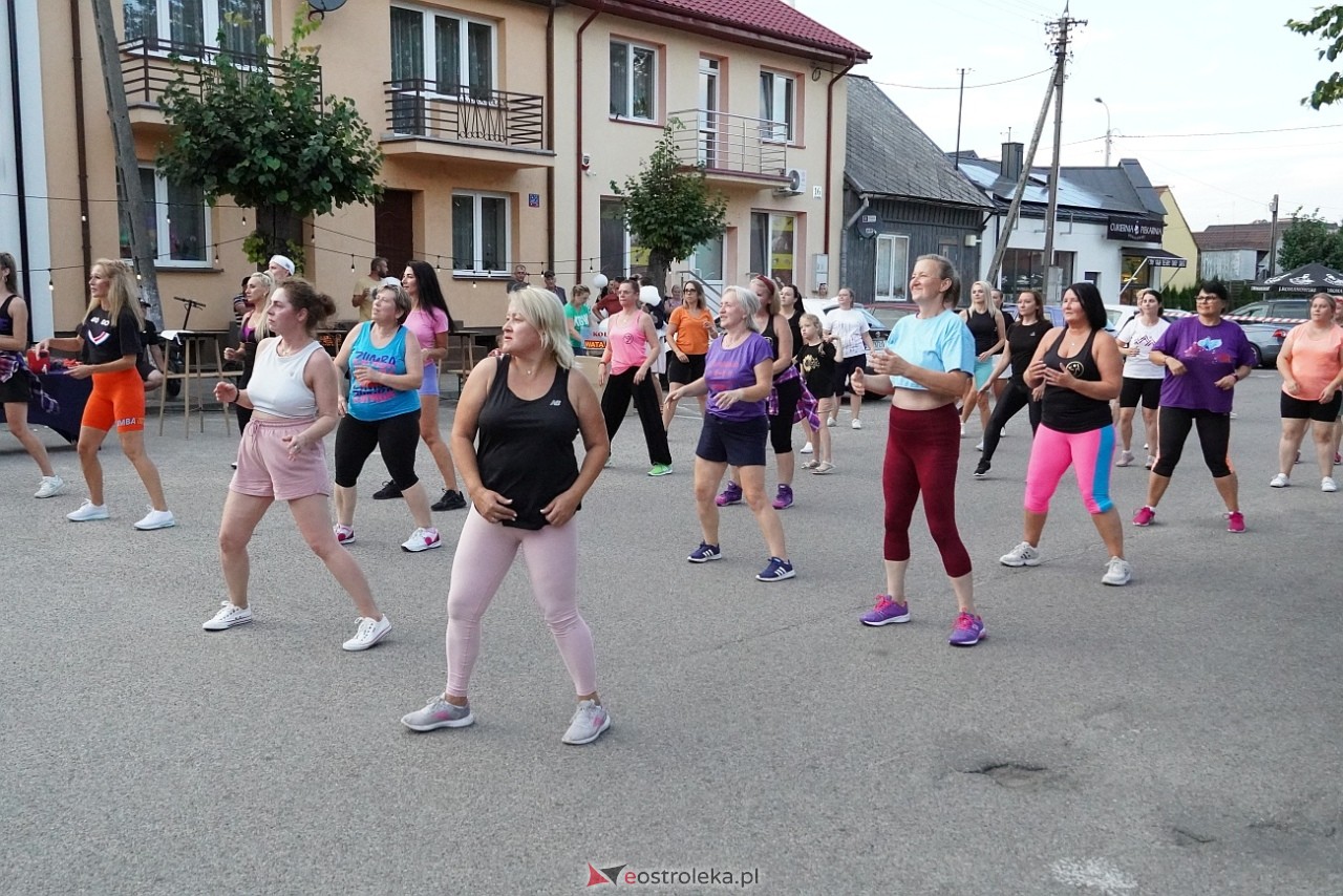 Maraton zumby w Goworowie [9.08.2024] - zdjęcie #40 - eOstroleka.pl