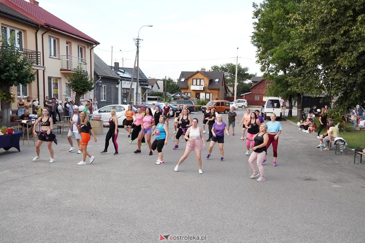 Maraton zumby w Goworowie [9.08.2024] - zdjęcie #37 - eOstroleka.pl