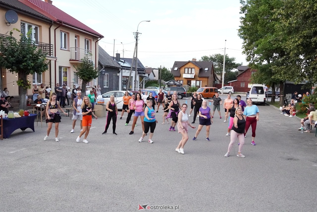 Maraton zumby w Goworowie [9.08.2024] - zdjęcie #36 - eOstroleka.pl