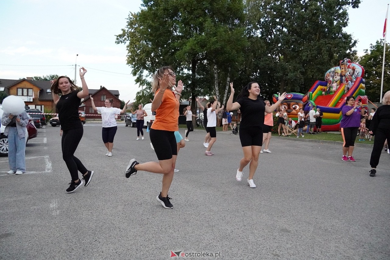Maraton zumby w Goworowie [9.08.2024] - zdjęcie #20 - eOstroleka.pl