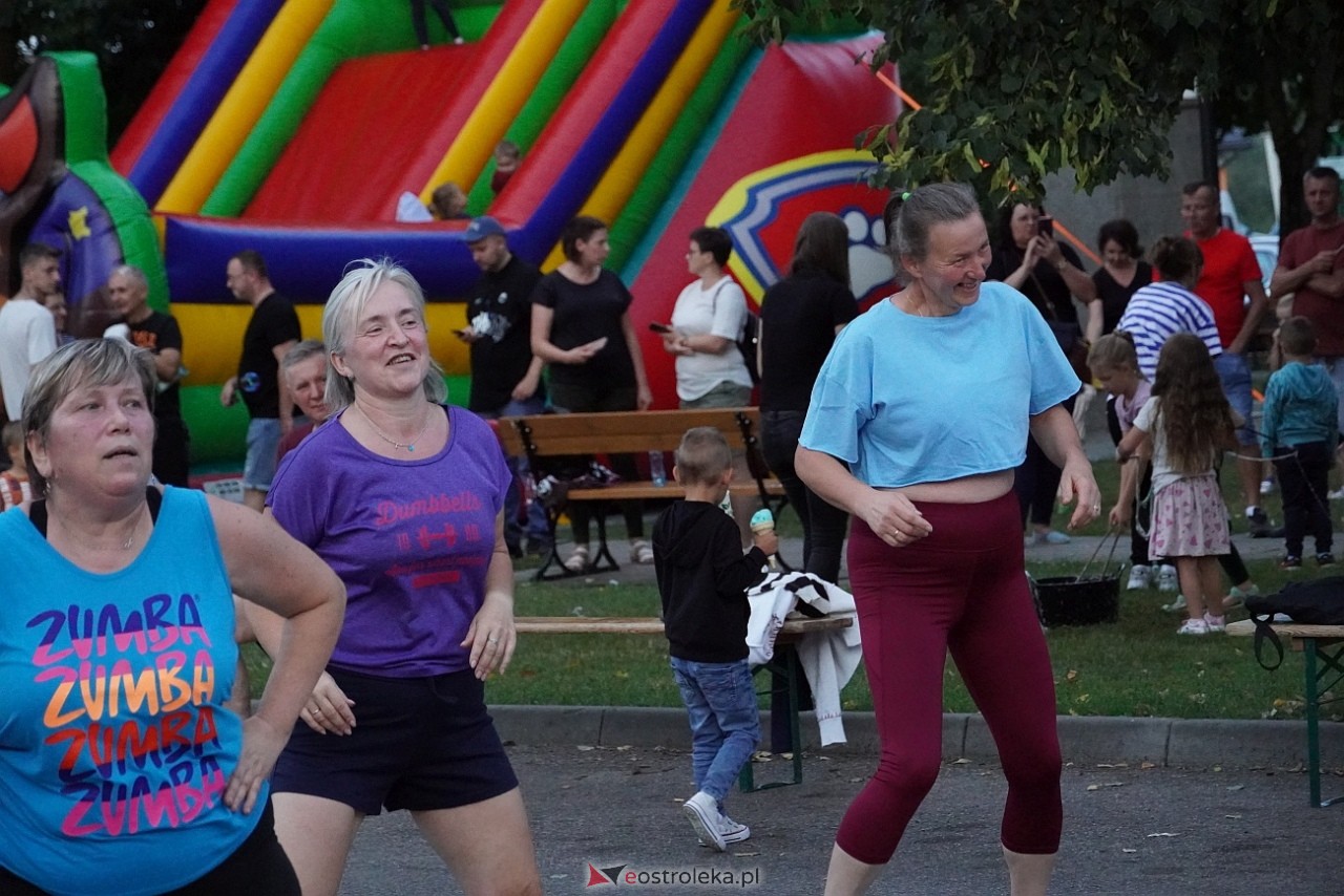 Maraton zumby w Goworowie [9.08.2024] - zdjęcie #14 - eOstroleka.pl